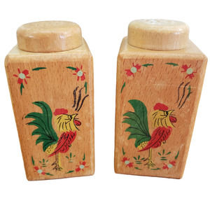 Vintage Wooden Salt Pepper Set Chickens Hand Painted Japan
